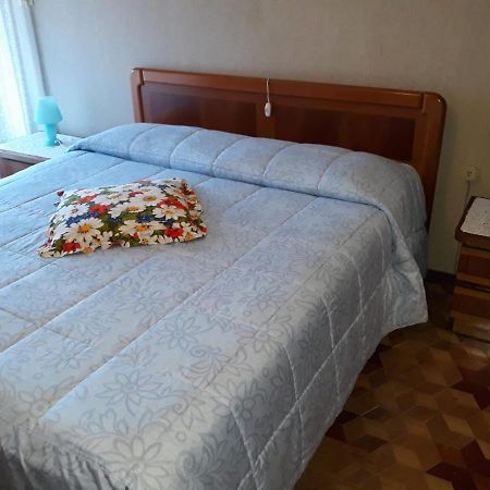 Appartamento Con Parcheggio Pubblico Sotto Casa Saint-Vincent Εξωτερικό φωτογραφία